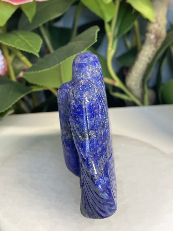 STUNNING LAPIS LAZULI CARVED EAGLE - Image 8