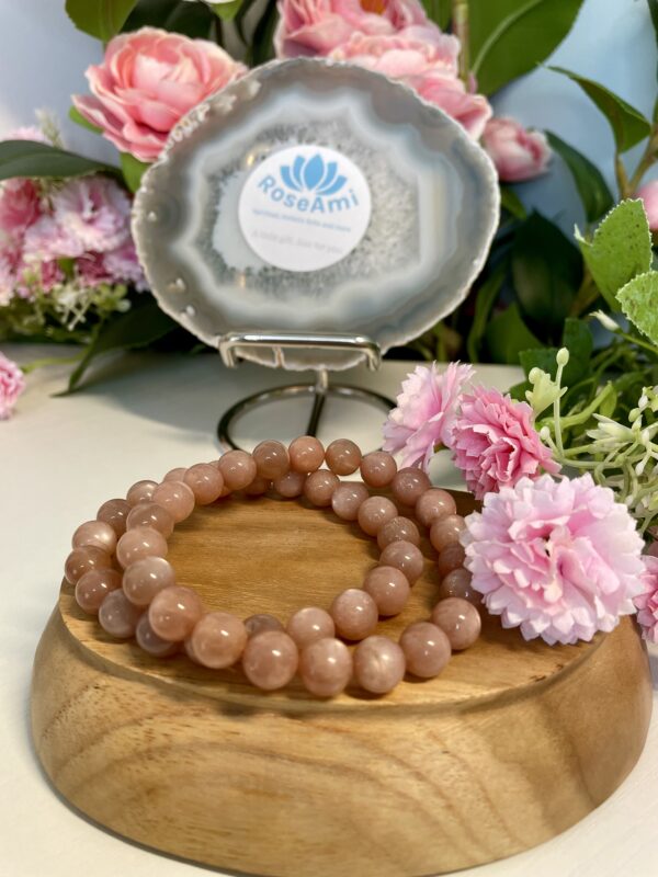 HIGH QUALITY PEACH MOONSTONE BRACELET - Image 2