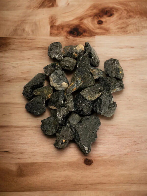 RAW BLACK TOURMALINE PIECES 100G - Image 3