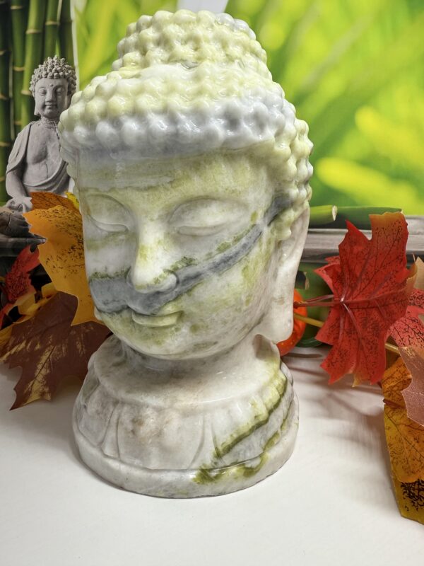 EXTRA LARGE CARVED JADE BUDDHA HEAD OVER 4KG - Image 2