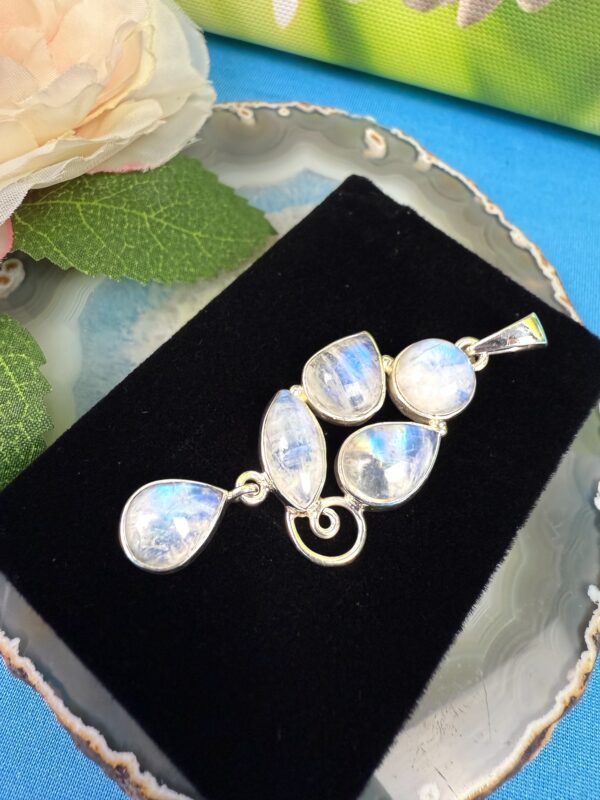 STUNNING TEAR DROPLETS LARGE MOONSTONE PENDANT FULLY SET IN 925 SILVER