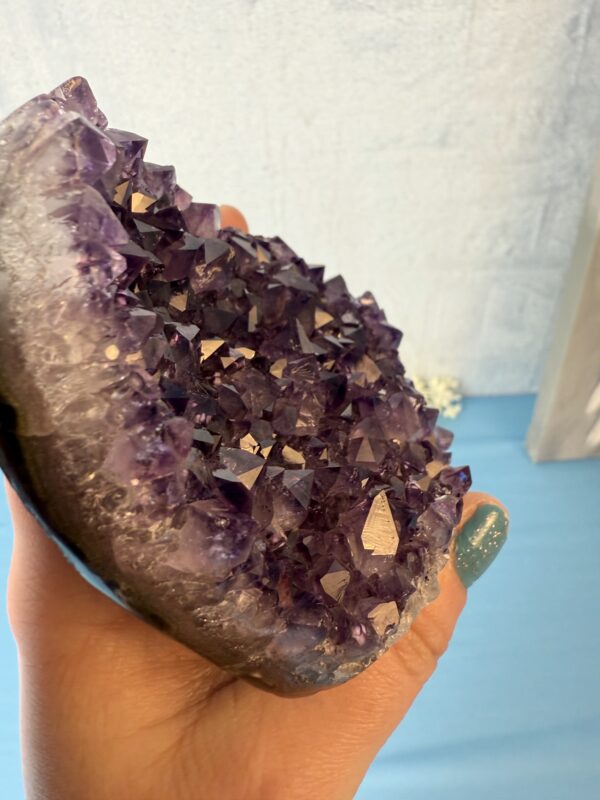 HIGH GRADE AMETHYST HEART - Image 3