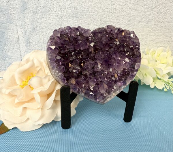 HIGH GRADE AMETHYST HEART